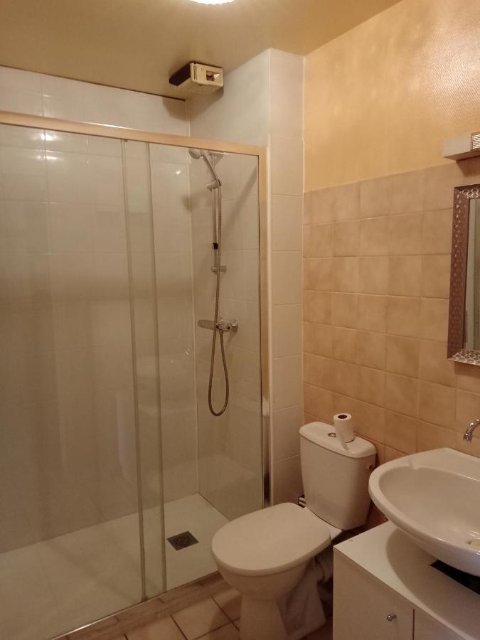 Marguerite Appartement Massiac Buitenkant foto